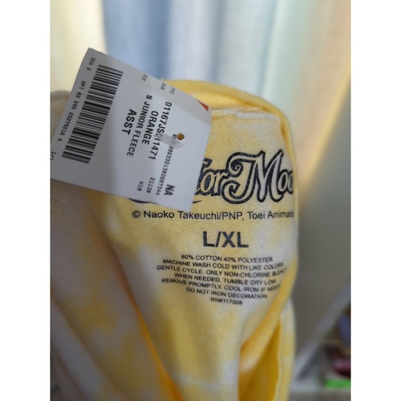 Women's Sweatshirt Sailor Moon Yellow Tie Dye L/XL Large/Extra large NEW - Picture 3 of 6